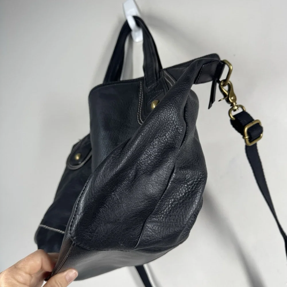 The Sak Iris Black Pebble Leather Shopper Tote Bag Dbl Handle Removeable Strap